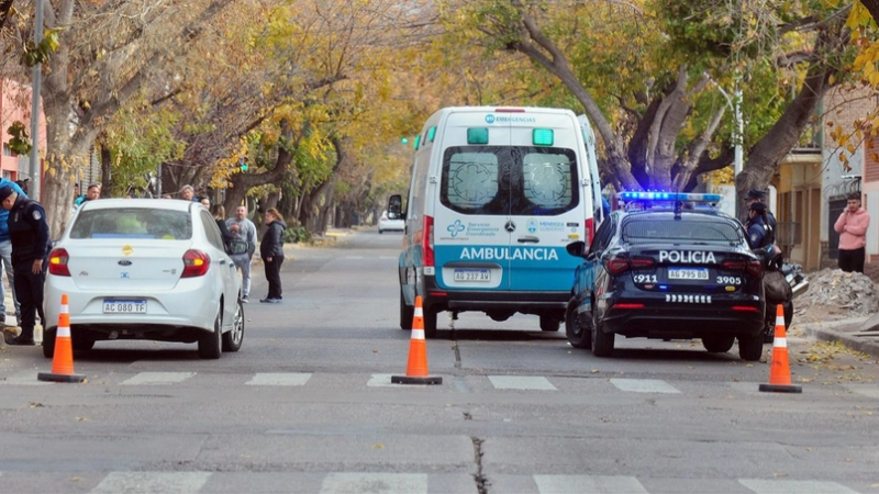 Un hombre de 29 años murió ahogado por un pedazo de carne en un asado familiar en Guaymallen